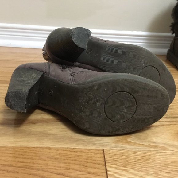 Townshoes Leather Lace Up Heeled Boots - Picture 5 of 6